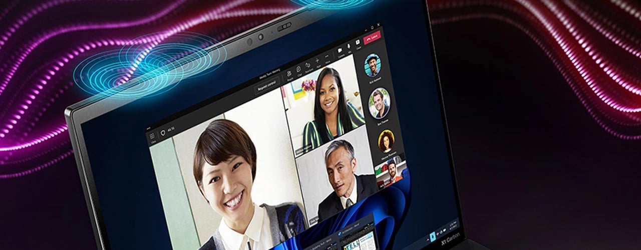 Gros plan de la vidéoconférence sur l’écran du portable Lenovo ThinkPad X1 Carbon Gen 11.