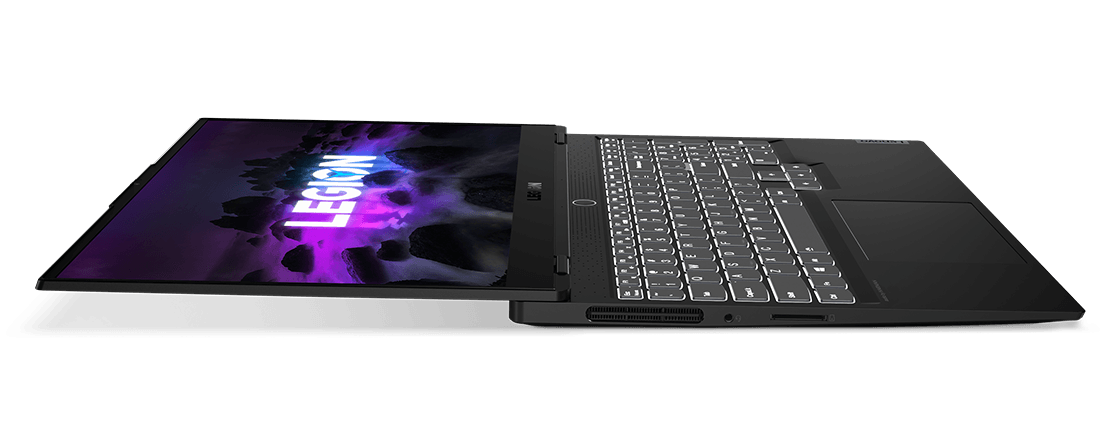 Portable pour gamer Lenovo Legion Slim 7 (15'' AMD), vue de face